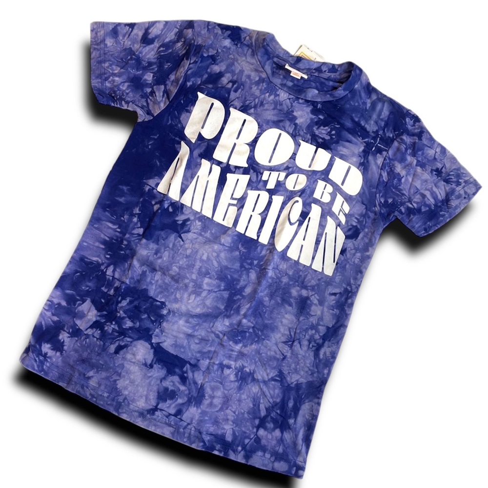 LuLaRoe Americana Rocker Tee • Short Sleeve • Crew Neck